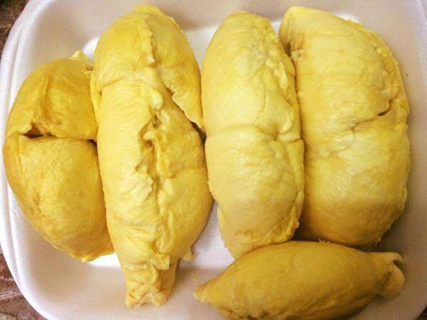 Theo b&aacute;o D&acirc;n tr&iacute; ăn đồ nướng uống rượu tăng nguy cơ ung thư. 