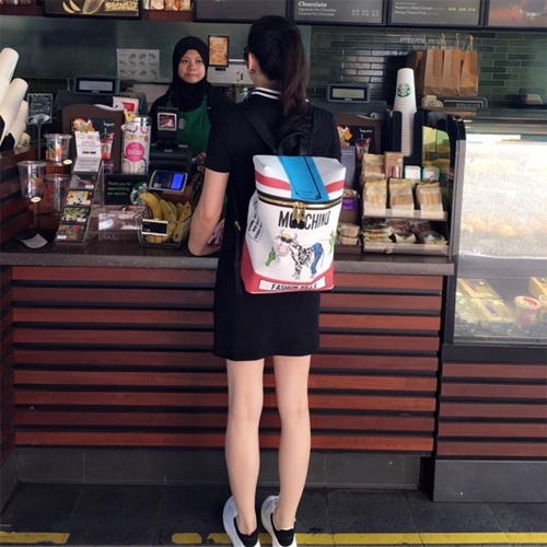 Lý Nhã Kỳ gây 'sốc' với bộ sưu tập túi hàng trăm tỷ Lý Nhã Kỳ gây 'sốc' với bộ sưu tập túi hàng trăm tỷ