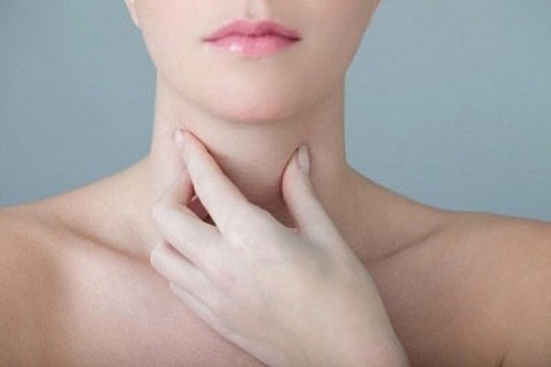 &lsquo;Ng&atilde; ngửa&rsquo; với 10 dấu hiệu cảnh b&aacute;o ung thư m&aacute;u cần biết