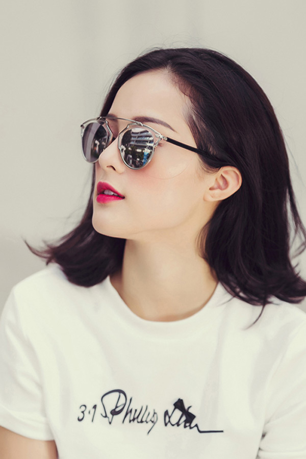 Bóc mác loạt đồ hàng hiệu của 'cô Tấm' Hạ Vi