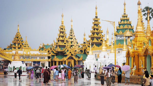Du kh&aacute;ch Th&aacute;i Lan cần lưu &yacute; điều g&igrave; trong dịp quốc tang