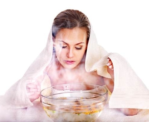 Liệu ph&aacute;p trị mụn hiệu quả bằng c&aacute;ch x&ocirc;ng hơi