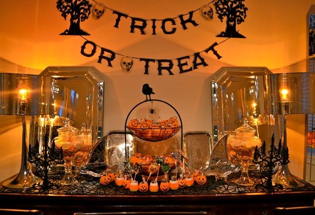 Tự trang tr&iacute; nh&agrave; đẹp, độc trong dịp lễ Halloween