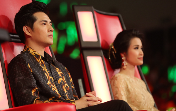 Chung kết giọng h&aacute;t Việt nh&iacute; 2016