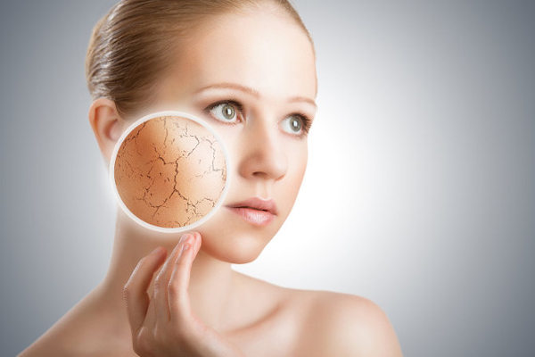 Điều g&igrave; xảy ra nếu cơ thể bạn thiếu nước thường xuy&ecirc;n
