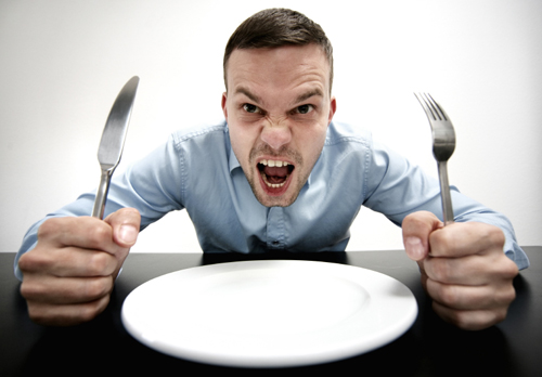Điều g&igrave; xảy ra nếu cơ thể bạn thiếu nước thường xuy&ecirc;n