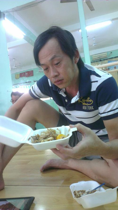 Ho&agrave;i Linh: Nghệ sĩ 'n&ocirc;ng d&acirc;n' của kh&aacute;n giả Việt
