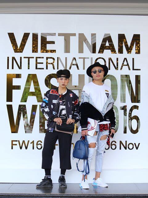 Đây có phải những thảm họa thời trang của Vietnam International Fashion Week? Đây có phải những thảm họa thời trang của Vietnam International Fashion Week?