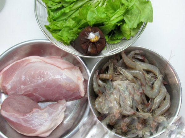 Thực đơn c&aacute;c m&oacute;n cuốn dễ ăn, dễ l&agrave;m cho ng&agrave;y cuối tuần - ảnh 1