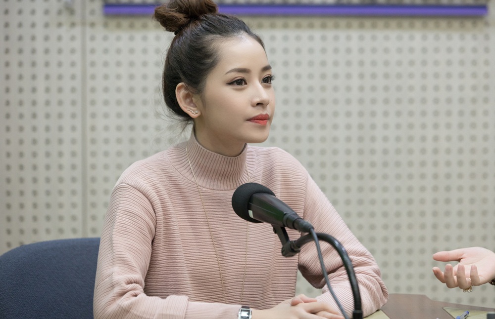 Chi Pu được đ&agrave;i KBS phỏng vấn sau chiến thắng tại Asia Artist Awards 2016