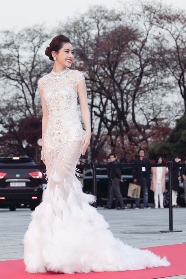 Ngọc Trinh, Chi Pu, Huyền My dẫn đầu top sao Việt mặc đẹp tuần qua