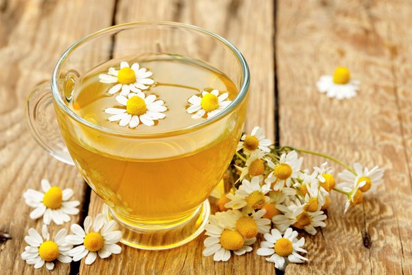 8 loại tr&agrave; gi&uacute;p đẹp da giữ d&aacute;ng bạn n&ecirc;n uống h&agrave;ng ng&agrave;y