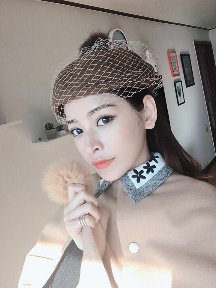Chi Pu được đ&oacute;n ch&agrave;o nồng nhiệt tại WebTV Asia Awards 2016