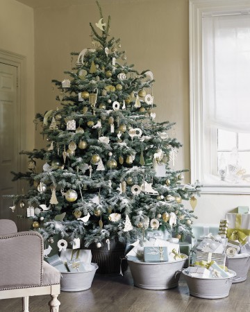 Những kiểu trang tr&iacute; c&acirc;y th&ocirc;ng Noel đẹp nhất năm 2016