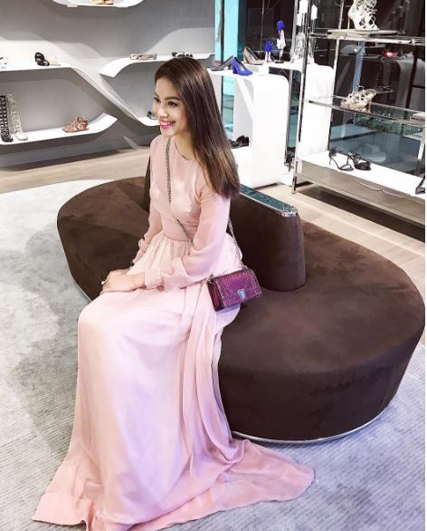 'Soi' bộ sưu tập túi xách Dior hàng hiệu của hoa hậu Phạm Hương 'Soi' bộ sưu tập túi xách Dior hàng hiệu của hoa hậu Phạm Hương