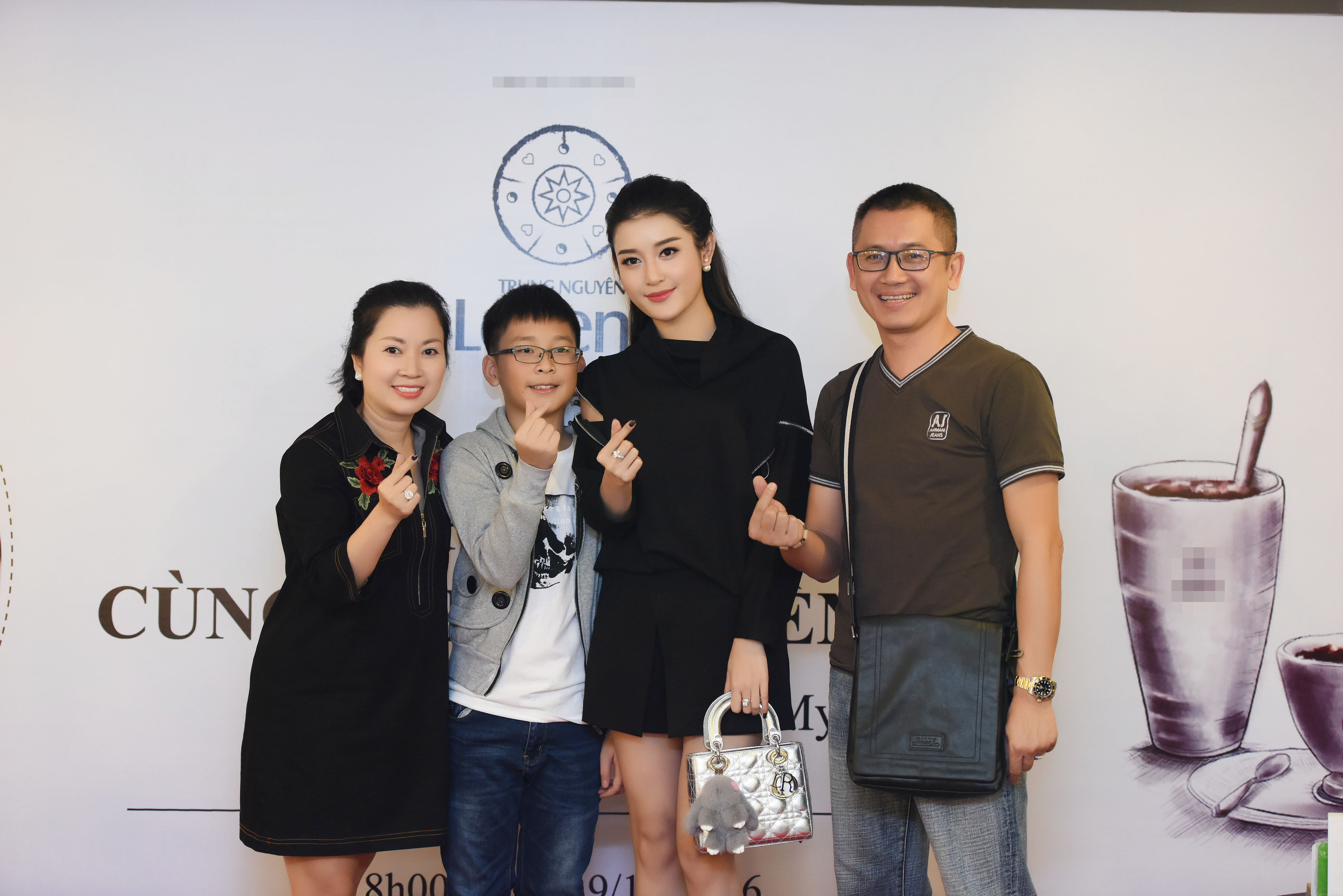 &Aacute; hậu Huyền My thổ lộ rất muốn lấy chồng