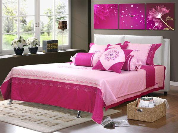 Chọn chăn đệm hợp mệnh gia chủ h&oacute;a giải mọi bất h&ograve;a trong gia đ&igrave;nh