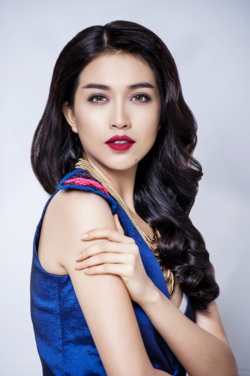 Nh&igrave;n lại chặng đường một năm của nhan sắc Việt