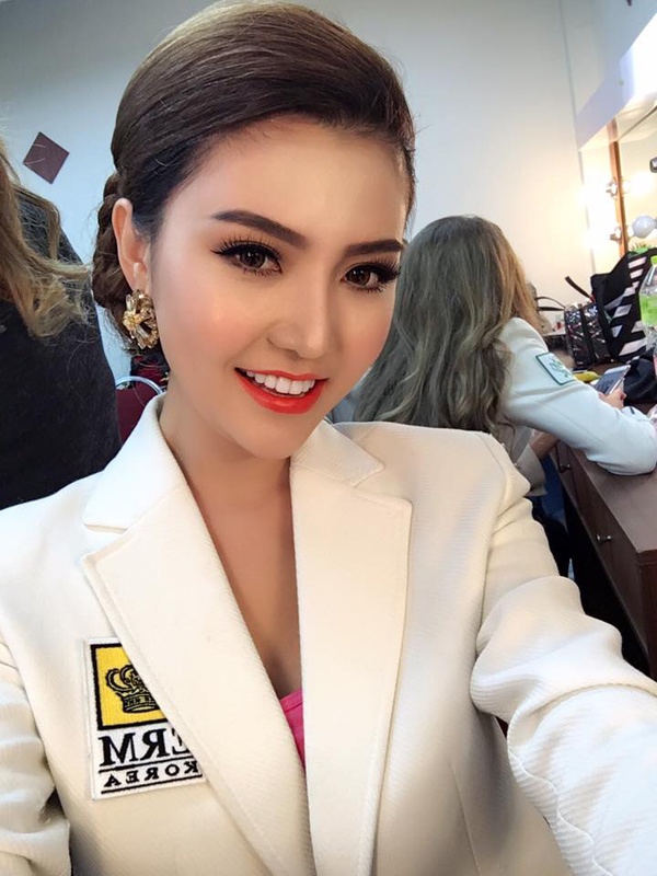 Nh&igrave;n lại chặng đường một năm của nhan sắc Việt