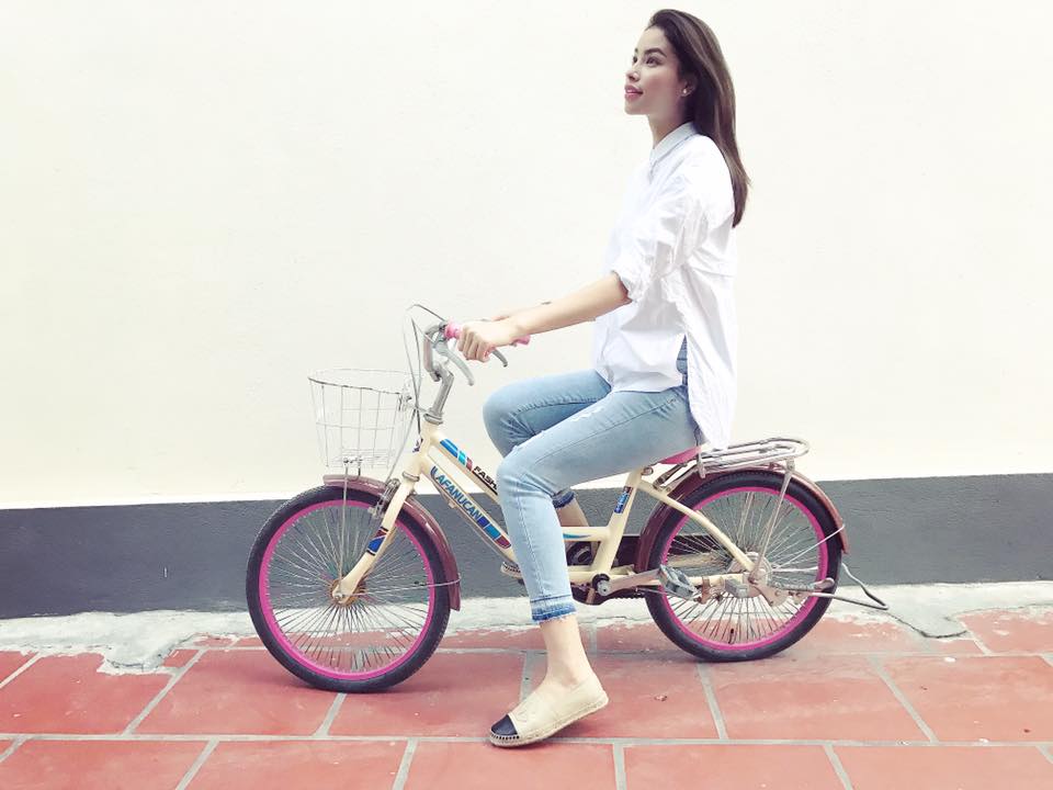 Những bí kíp 'thần thánh' giúp Hoa hậu Phạm Hương luôn trẻ trung