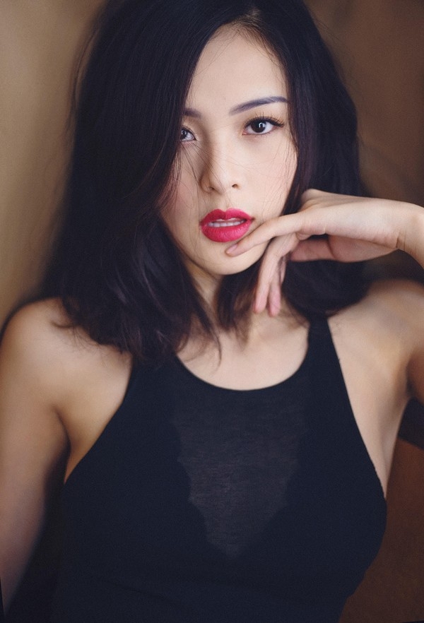 Ngắm nhan sắc gợi cảm của d&agrave;n mỹ nh&acirc;n Việt tuổi Dậu