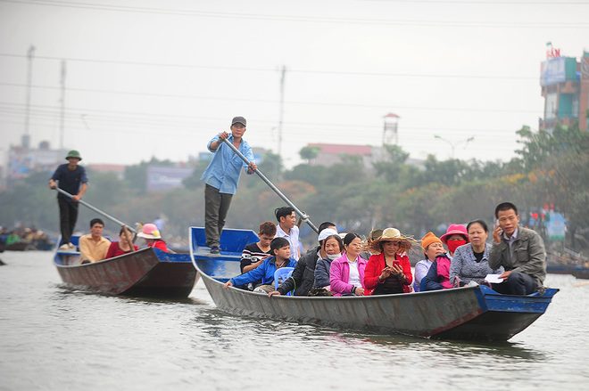 le-hoi-chua-huong
