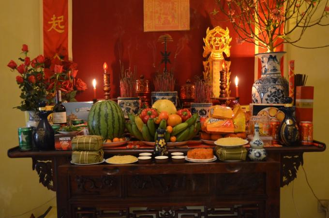 Văn khấn ng&agrave;y m&ugrave;ng Một Tết Nguy&ecirc;n Đ&aacute;n