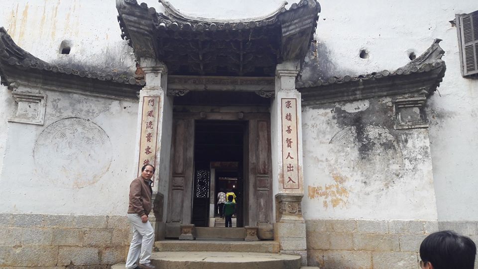dinh-thu-vua-meo-o-ha-giang