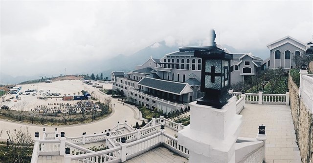 Tham dự lễ hội hoa đỗ quy&ecirc;n tại Sapa v&ocirc; c&ugrave;ng độc đ&aacute;o từ 31/3 - 9/4/2017