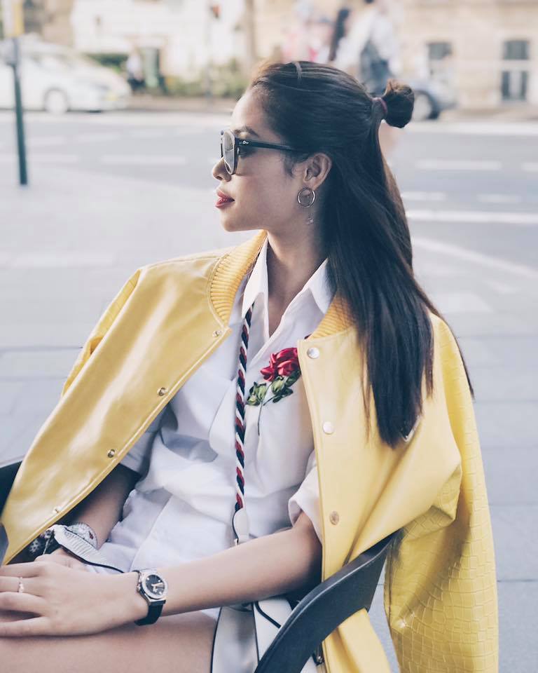 Muốn trẻ ra v&agrave;i tuổi, h&atilde;y thay đổi kiểu t&oacute;c như Phạm Hương