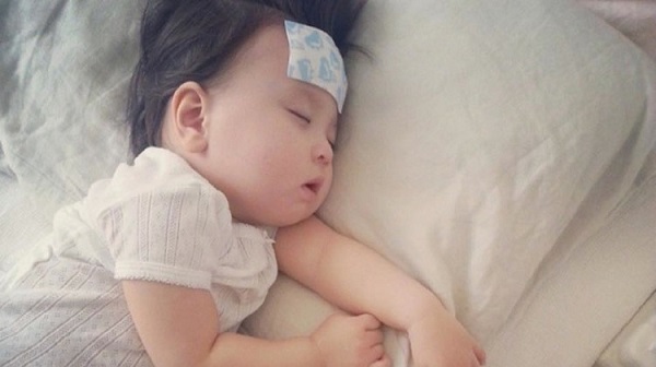 bệnh vi&ecirc;m m&agrave;ng n&atilde;o