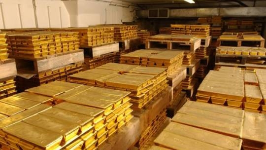 Gi&aacute; v&agrave;ng thế giới tuần qua giảm mạnh