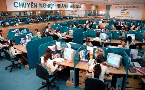 Nh&acirc;n vi&ecirc;n tập đo&agrave;n Viettel c&oacute; thu nhập b&igrave;nh qu&acirc;n cao bậc nhất khối 13Win. app không bị chặn. Ảnh minh họa