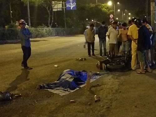 Tai nạn giao th&ocirc;ng nghi&ecirc;m trọng ng&agrave;y 2/11: Thiếu nữ 14 tuổi bị xe đầu k&eacute;o c&aacute;n qua người