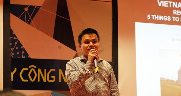 C&ocirc;ng thức khởi nghiệp của CEO Topica: Một Co-founder biết code, mỳ t&ocirc;m v&agrave; &hellip; sổ đỏ sẵn s&agrave;ng mang đi cắm