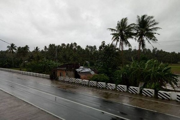 hinh-anh-sieu-bao-nock-ten-tan-pha-philippines