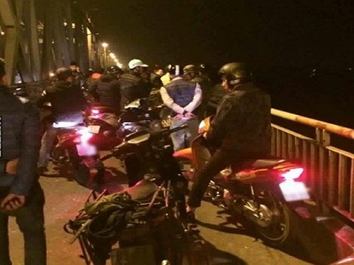Tai nạn giao th&ocirc;ng ng&agrave;y 2/1: &Ocirc; t&ocirc; t&ocirc;ng h&agrave;ng loạt xe m&aacute;y, nhiều người nhập viện