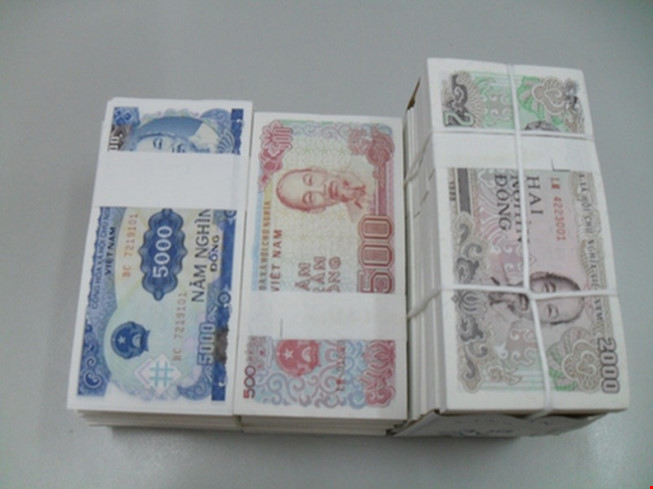 nghiem-cam-doi-tien-dip-tet-de-an-chenh-lech
