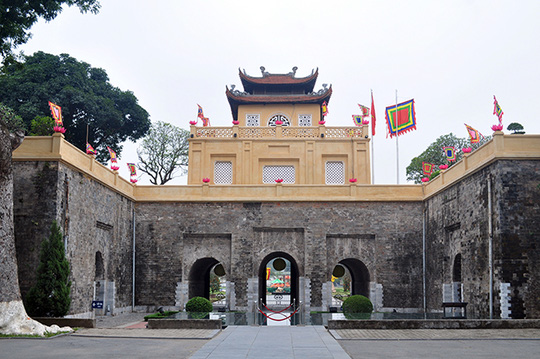 ngo-ngang-voi-dien-mao-moi-cua-doan-mon-hoang-thanh-thang-long