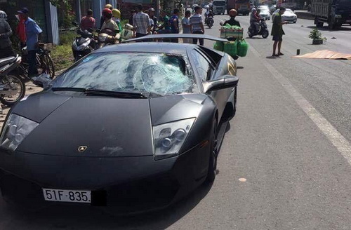 dong-nai-sieu-xe-lamborghini-tong-chet-nguoi-di-bo