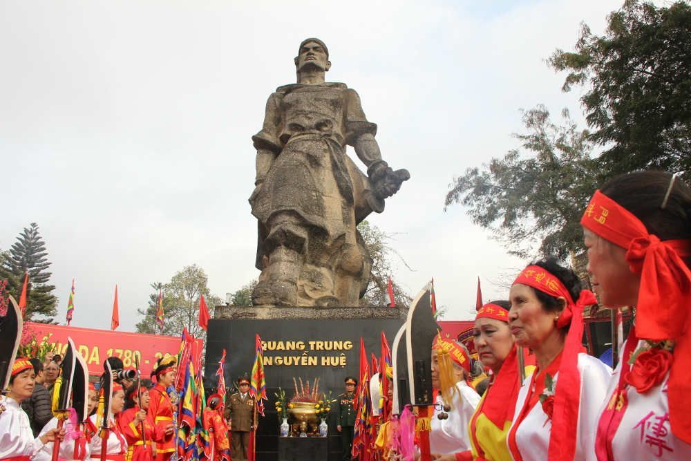 nhung-le-hoi-lon-o-mien-bac-khong-the-bo-qua-trong-thang-gieng-nay