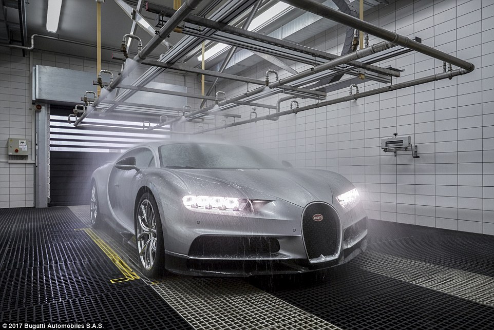 ben-trong-xuong-san-xuat-ong-hoang-toc-do-chiron-bugatti-gan-60-tychiec