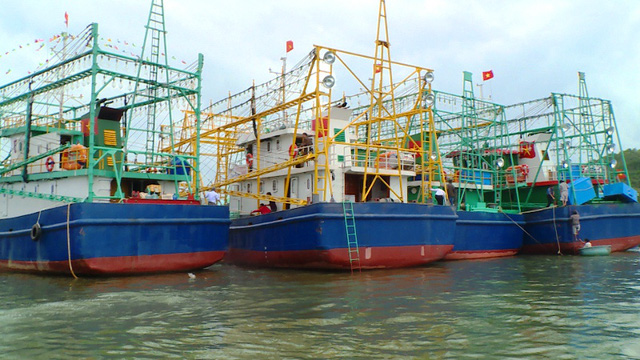 ngu-dan-binh-dinh-them-8-tau-vo-thep-co-radar-dinh-vi-toan-cau
