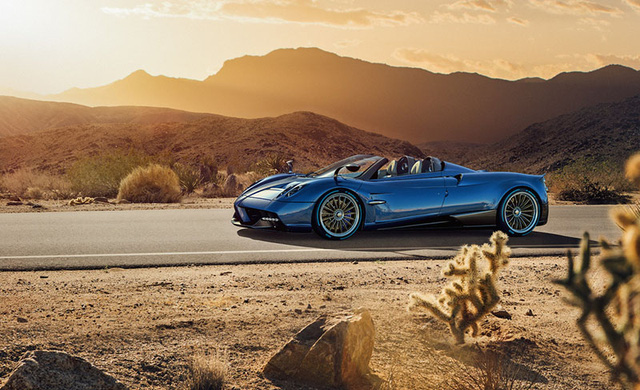man-nhan-voi-pagani-huayra-roadster-gia-24-trieu-usd man-nhan-voi-pagani-huayra-roadster-gia-24-trieu-usd