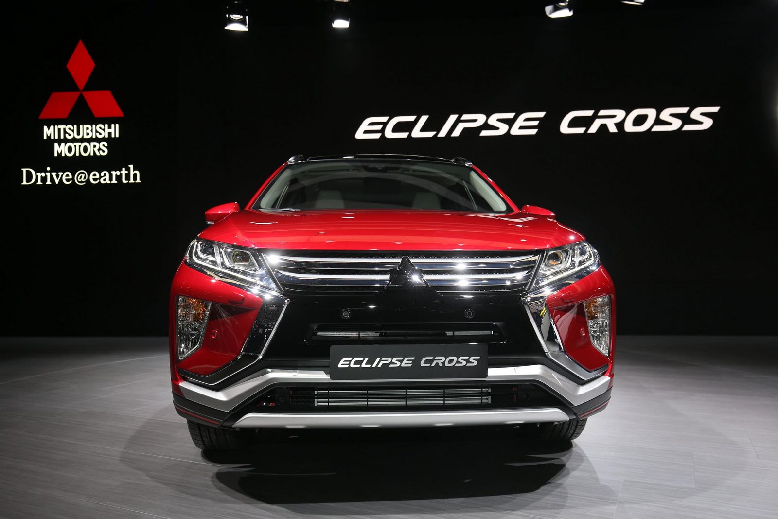 Chiếc Mitsubishi Eclipse Sport 2018 sắp ra mắt c&oacute; g&igrave; đặc biệt?