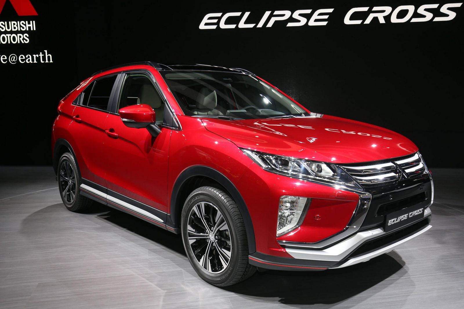 Chiếc Mitsubishi Eclipse Sport 2018 sắp ra mắt c&oacute; g&igrave; đặc biệt?