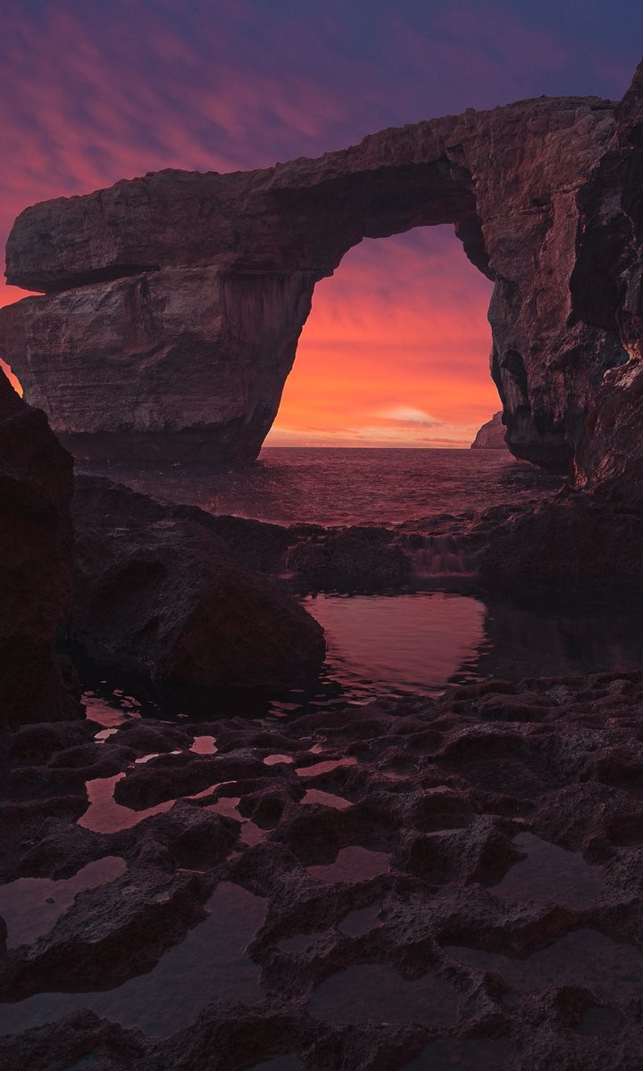 ve-dep-hut-hon-cua-vom-da-azure-window-truoc-khi-do-sap-xuong-bien