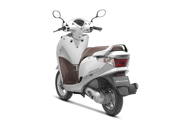 mau-xe-ga-moi-dep-long-lanh-gia-chi-18-trieu-cua-honda-co-gi-hay