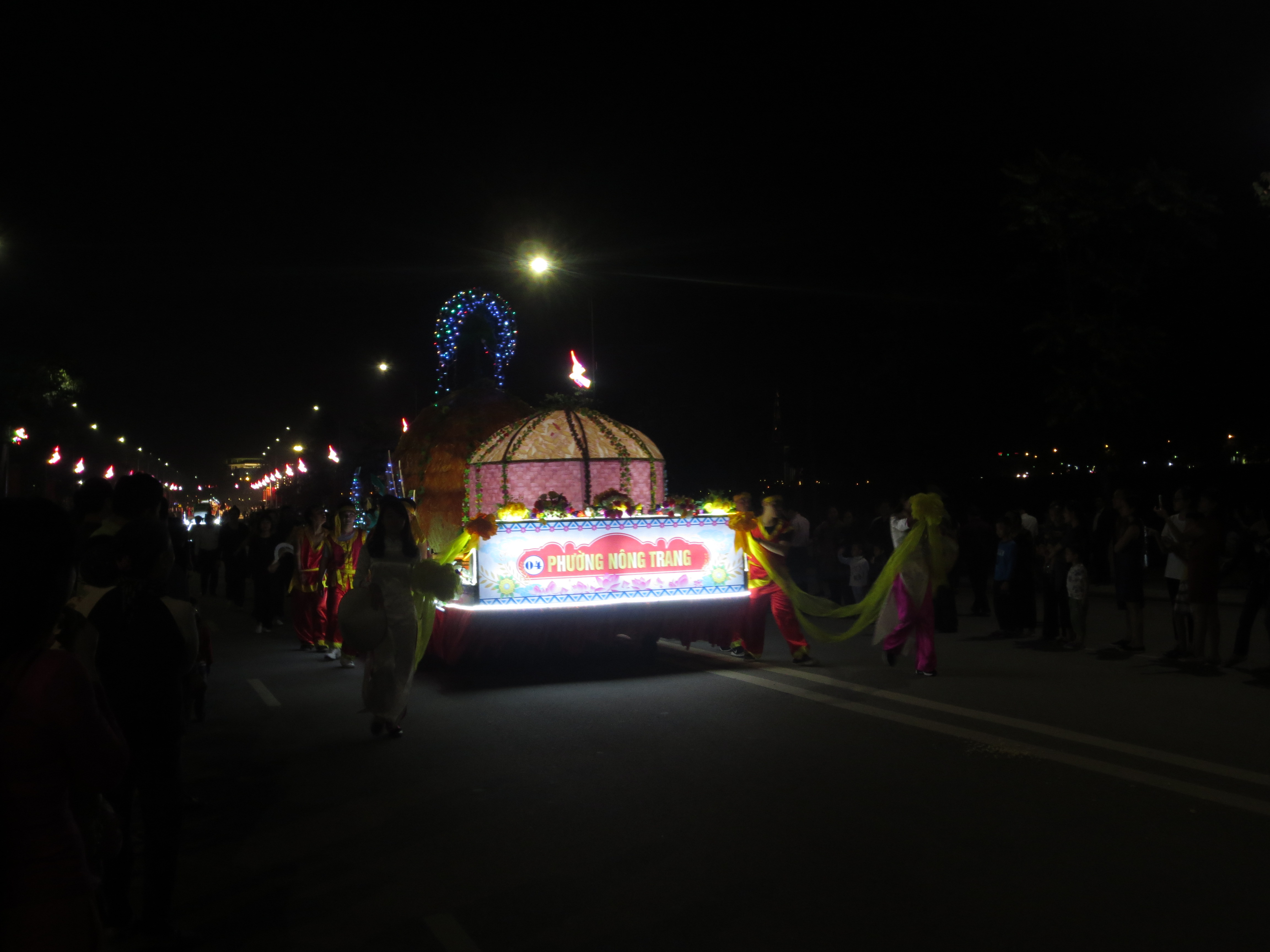 gio-to-hung-vuong--le-hoi-dan-gian-duong-pho-viet-tri-phu-tho