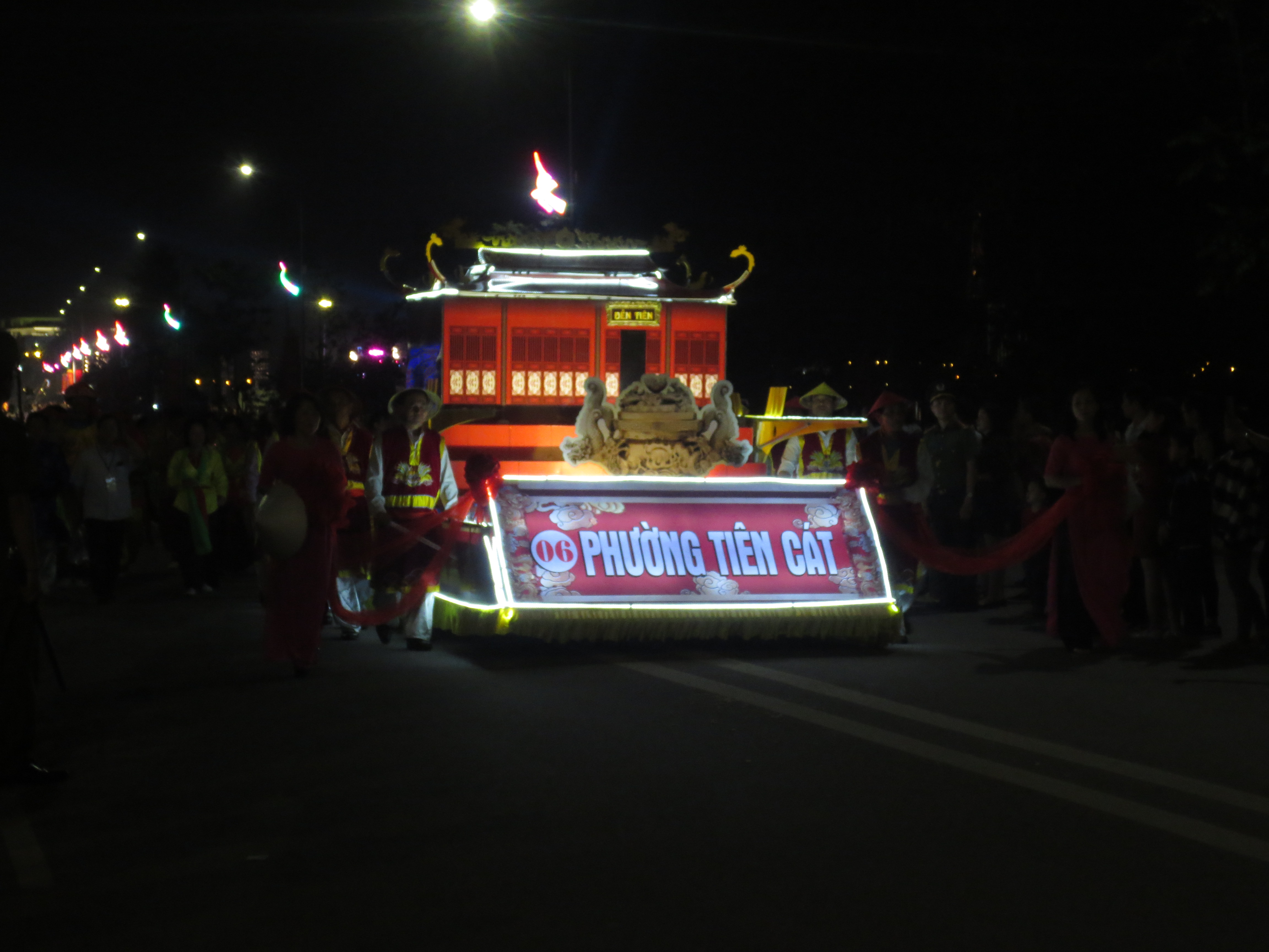 gio-to-hung-vuong--le-hoi-dan-gian-duong-pho-viet-tri-phu-tho